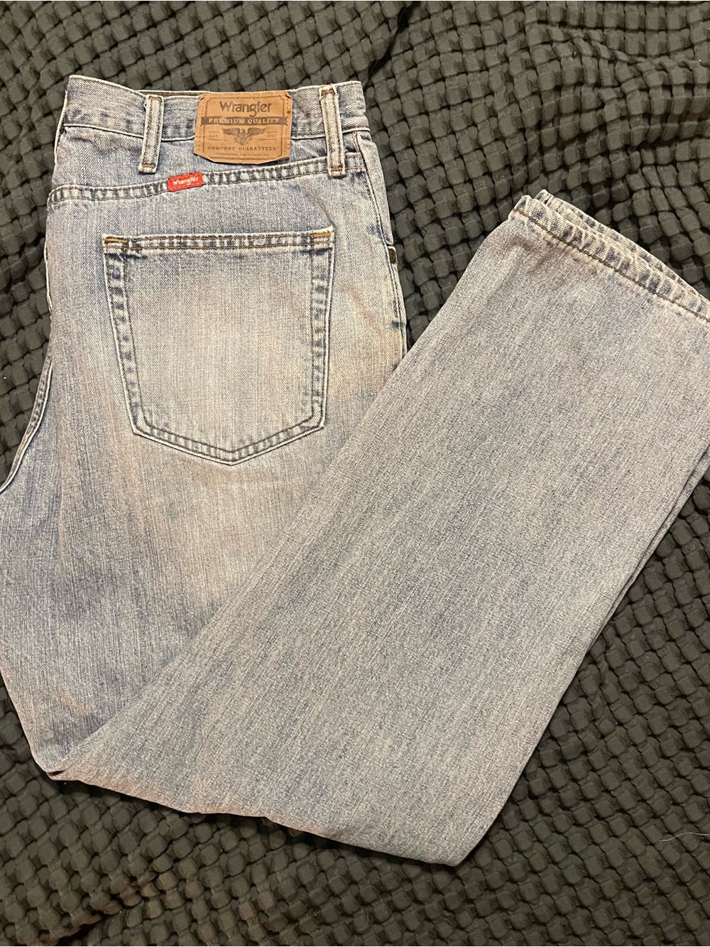 Wrangler Men’s Light Blue Relaxed Fit Jeans